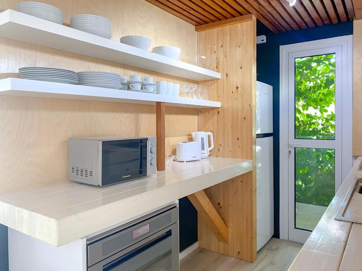 Phaedrus Living: Seaview Luxury Flat Athina Grenada Apartament *