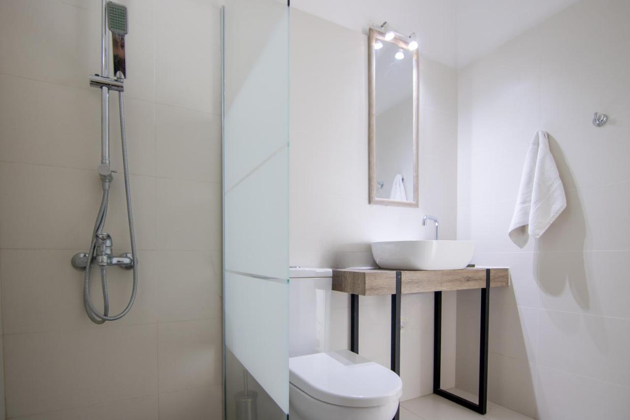 Phaedrus Living: Seaview Luxury Flat Athina Grenada *
